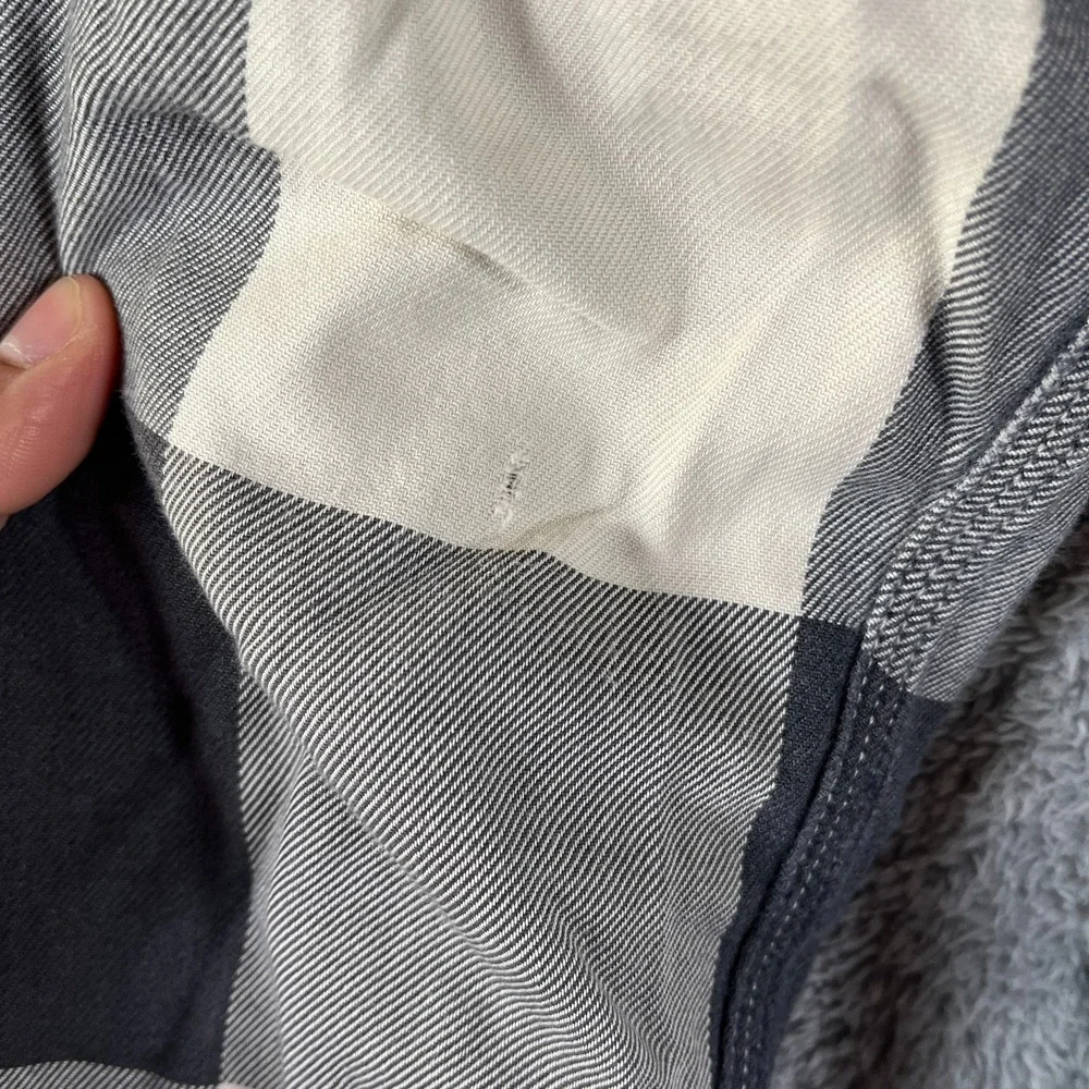 Carhartt shirt jacket